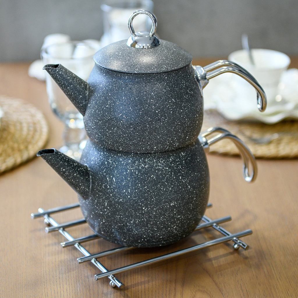 2-Piece Chrome Metal Trivet Set – Heat-Resistant Coasters for Hot Cookware