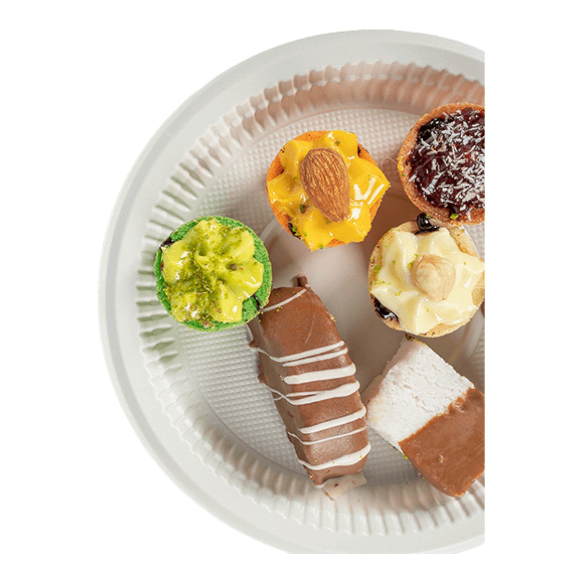 9-Inch Heavy Duty Paper Plates. Eco-Friendly Round Tableware. Microwave Safe.